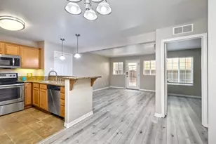 5252 Balboa Arms Dr, San Diego, CA 92117 - Photo 1