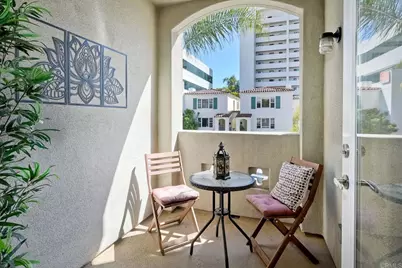 2400 5th Avenue 225, San Diego, CA 92101 - Photo 1