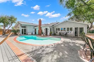 572 Collyn St, Vista, CA 92083 - Photo 1