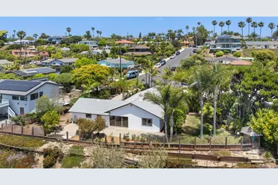 1001 Hurstdale Avenue, Cardiff by the Sea, CA 92007 - Photo 1