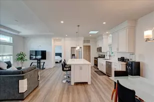 85 Oakwood Ln, Oceanside, CA 92054 - Photo 1