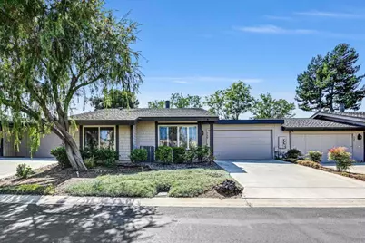 739 Nob Circle, Vista, CA 92084 - Photo 1