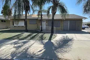 570 S Lyon Ave, Hemet, CA 92543 - Photo 1