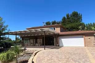 2228 Via Del Robles, Fallbrook, CA 92028 - Photo 1