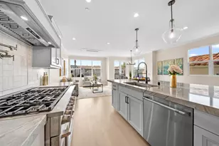 812 N Cleveland St, Oceanside, CA 92054 - Photo 1