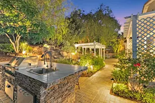 285 Oak Valley Ln, Escondido, CA 92027 - Photo 1