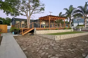 1030 Maryland Dr, Vista, CA 92083 - Photo 1