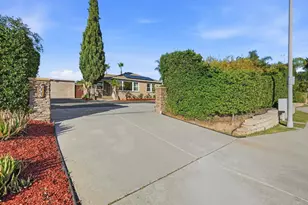 558 E El Norte Pkwy, Escondido, CA 92026 - Photo 1