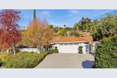 2920 Lakemont Drive, Fallbrook, CA 92028 - Photo 1