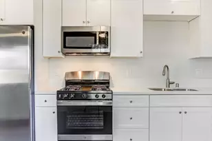 1031 E Pennsylvania Ave, Escondido, CA 92025 - Photo 1