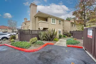 700 Sea Cliff Way, Oceanside, CA 92056 - Photo 1