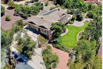 338 Skyline Dr, Vista, CA 92084 - Photo 1