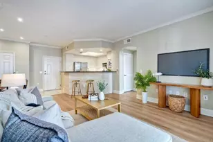 9263 Regents Rd, La Jolla, CA 92037 - Photo 1