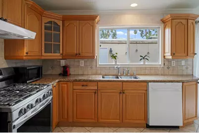 6521 Wystone Avenue #3, Reseda, CA 91335 - Photo 1