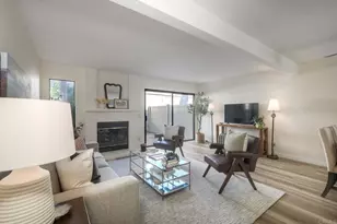 907 Hickory Ct, Carlsbad, CA 92011 - Photo 1