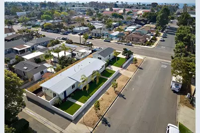 735 Pine Avenue, Carlsbad, CA 92008 - Photo 1
