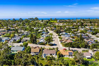 301 Hickoryhill Drive, Encinitas, CA 92024 - Photo 1