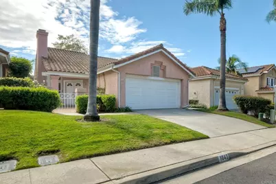 1043 Cordoba Way, Vista, CA 92081 - Photo 1