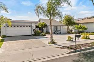736 Granada Dr, Vista, CA 92083 - Photo 1