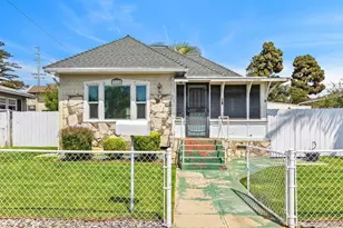 714 N Ditmar St, Oceanside, CA 92054 - Photo 1
