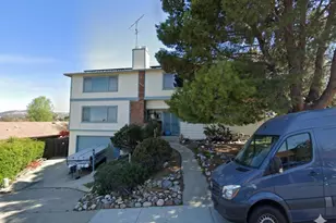 810 Omar Dr, Escondido, CA 92025 - Photo 1