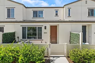 35161 Grove Trl, Fallbrook, CA 92028 - Photo 1