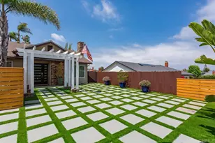 812 Crest Dr, Encinitas, CA 92024 - Photo 1