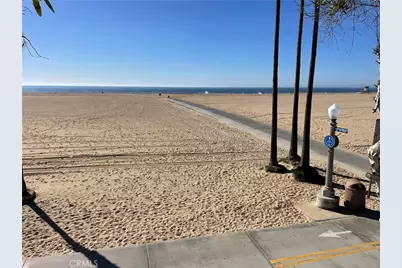1140 W Oceanfront, Newport Beach, CA 92661 - Photo 1