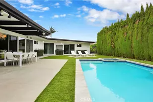 2000 Nautilus Ln, Newport Beach, CA 92660 - Photo 1