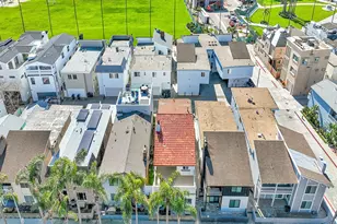 907 E Balboa Blvd, Newport Beach, CA 92661 - Photo 1
