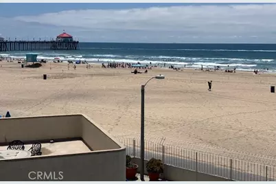 711 Pacific Coast Highway, Huntington Beach, CA 92648 - Photo 1