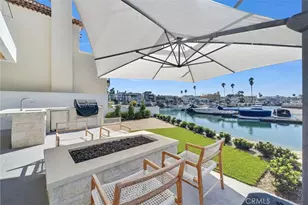 20 Balboa Coves, Newport Beach, CA 92663 - Photo 1