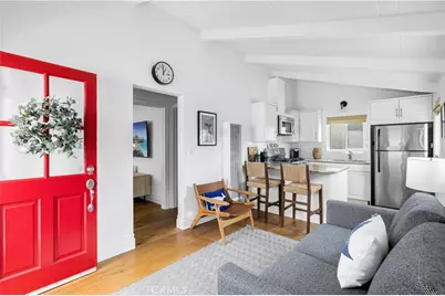 110 1/2 Pearl Avenue, Newport Beach, CA 92662 - Photo 1