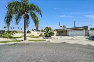 16502 Loire, Huntington Beach, CA 92647 - Photo 1