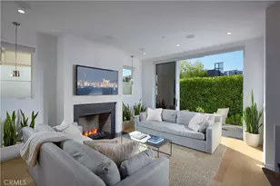 418 Larkspur, Corona del Mar, CA 92625 - Photo 1