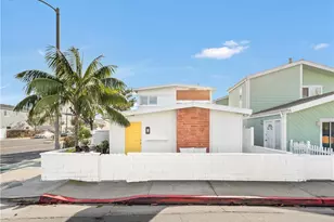 130 43rd, Newport Beach, CA 92663 - Photo 1