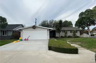 2925 Chestnut Ave, Costa Mesa, CA 92626 - Photo 1