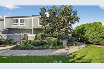 2600 W Segerstrom Avenue #D, Santa Ana, CA 92704 - Photo 1