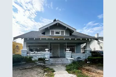 1040 W 45th Street, Los Angeles, CA 90037 - Photo 1