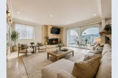904 W Balboa Boulevard, Newport Beach, CA 92661 - Photo 1