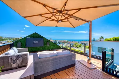 325 Poppy Avenue, Corona del Mar, CA 92625 - Photo 1