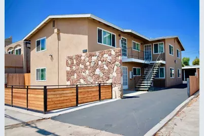1601 Alabama Street #3, Huntington Beach, CA 92648 - Photo 1