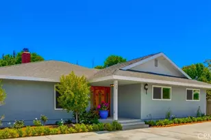 348 22nd St, Costa Mesa, CA 92627 - Photo 1