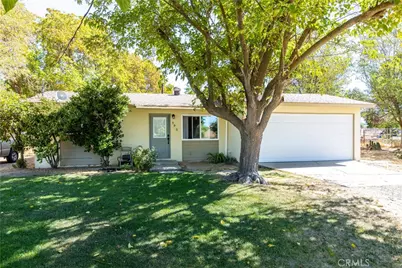 390 Whitley Gardens Drive, Paso Robles, CA 93446 - Photo 1