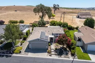 378 Lark Dr, Paso Robles, CA 93446 - Photo 1