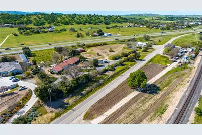 5335 Monterey, Paso Robles, CA 93446 - Photo 1