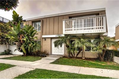 5 13th St A Huntington Beach Ca Mls Oc Coldwell Banker