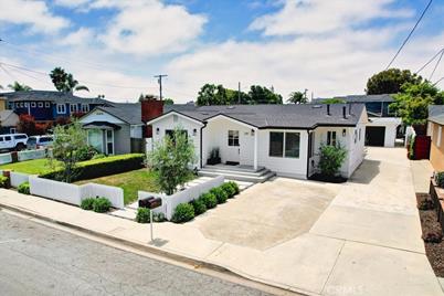 219 Santa Isabel Avenue, Costa Mesa, CA 92627 - Photo 1