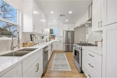 1015 E Oakmont Avenue, Orange, CA 92867 - Photo 1