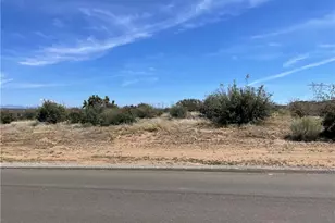 7857 Arrowhead Rd, Phelan, CA 92371 - Photo 1